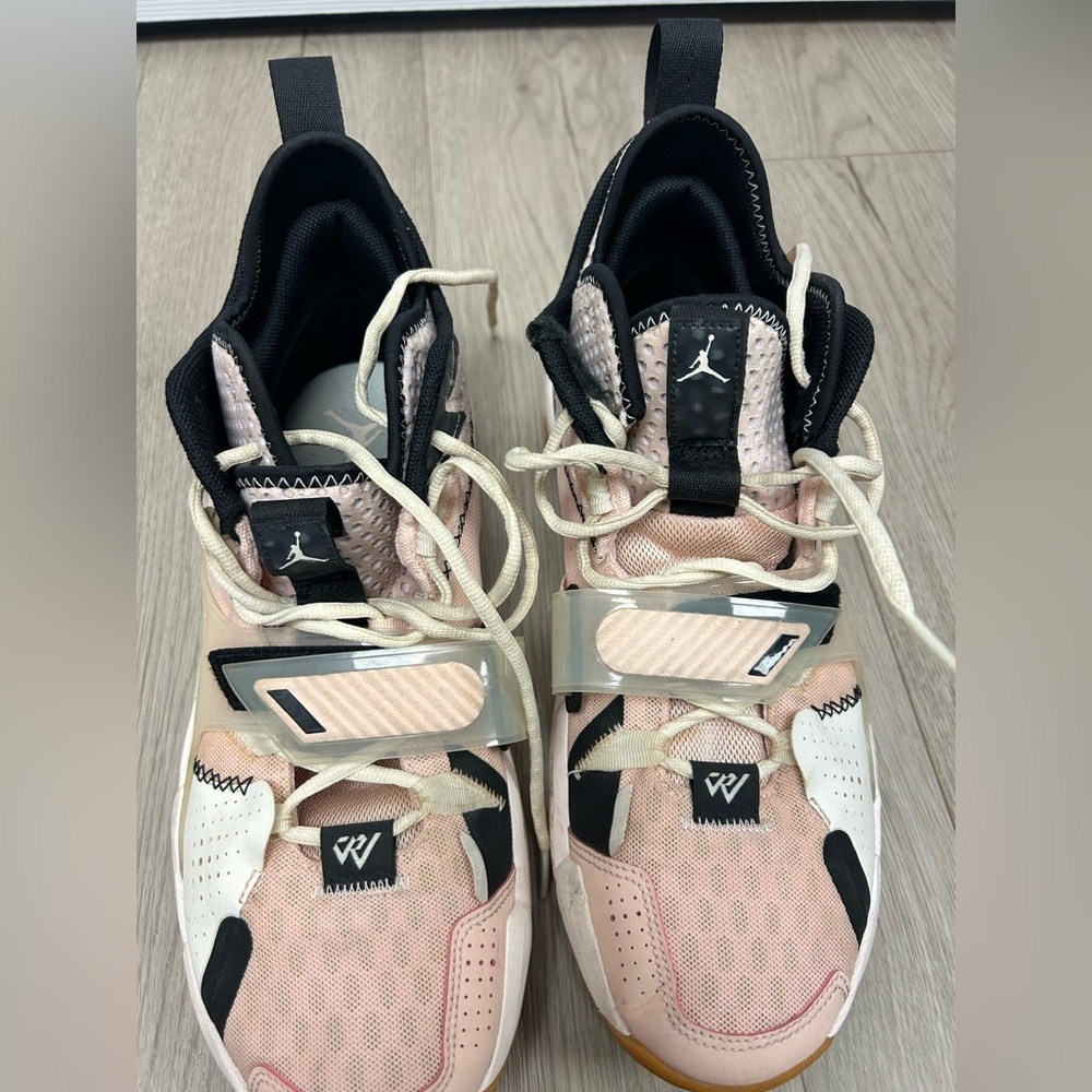Jordan Why Not Zer0.3 Washed Coral Colorway Sneakers